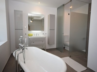 Cottage Lebhaftes Landhaus mit Gemeinschaftspool - Features photo 28