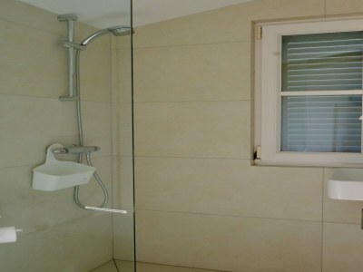 Cottage Lebhaftes Landhaus mit Gemeinschaftspool - Features photo 32