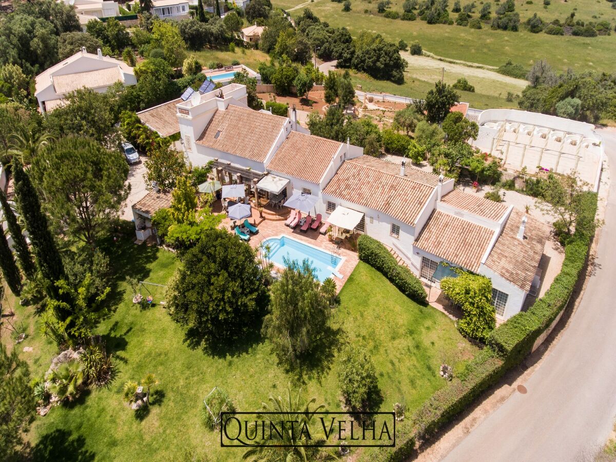 Holiday house Gorgeous Holiday Home with Swimming Pool - Outdoor photo 3