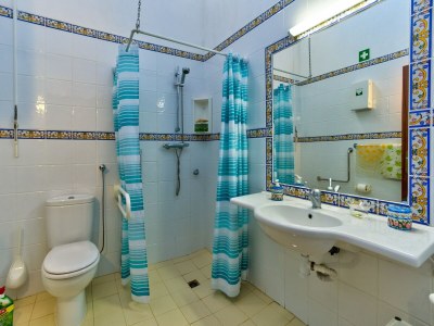 Holiday house Gorgeous Holiday Home with Swimming Pool - Features photo 30