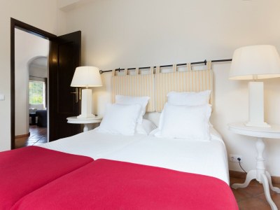 Villa Luxurious Villa in Monchique with Private Pool - Features photo 22