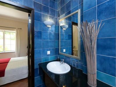 Villa Luxurious Villa in Monchique with Private Pool - Features photo 25