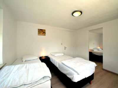 Holiday house Holiday Home in Saint Vith with Terrace - Features photo 23