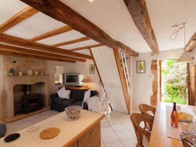 Holiday house Peaceful Stay with Pool - Features photo 23