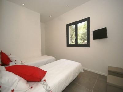 Villa Villa in Vidauban with Private Pool - Features photo 28