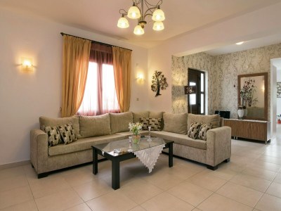 Villa Villa in Rethimnon mit Pool und Strandnähe - Features photo 13