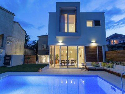 Villa Luxurious Villa with Private Pool and Garden - Outdoor photo 3