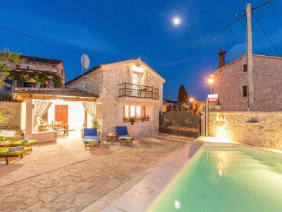 Holiday house Casa Ladonia in Porec-Varvari - Holiday house