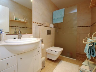 Apartment Belvilla by OYO Stella Maris - Features photo 11