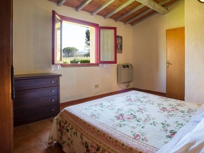 Cottage Lovely Cottage + Pool + near beach - Features photo 11