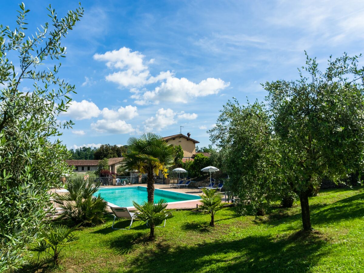 Cottage Mansion in Perugia with Pool & Sauna