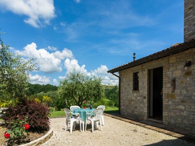 Cottage Mansion in Perugia with Pool & Sauna - Outdoor photo 9