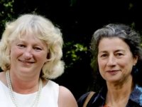 Margaret u Alison Cowell