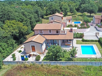 Villa Paris III in Tinjan - Villa