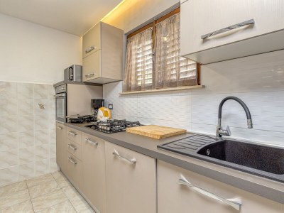 Holiday apartment Emanuela with pool - Features photo 15