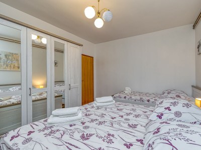 Holiday apartment Emanuela with pool - Features photo 18