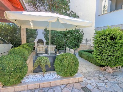 Apartment HH Queens - Apartment Queens No.1 with Terrace in Selce - Apartment