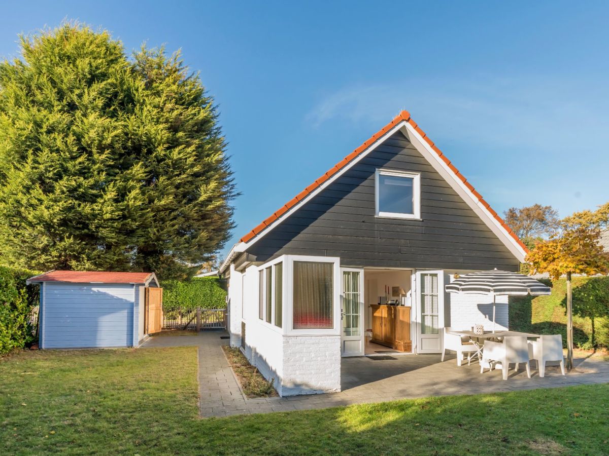 Holiday house Bongerd 11 - Outdoor photo 2