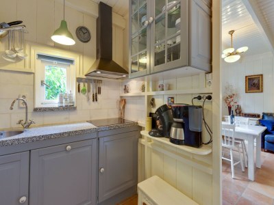 Holiday house Holiday home in Krabbendam - Features photo 8