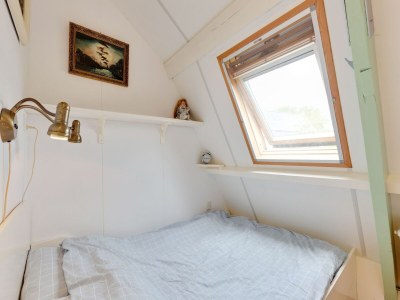 Holiday house Holiday home in Krabbendam - Features photo 18