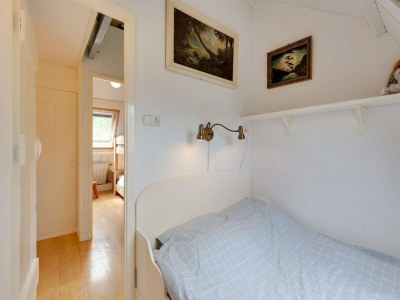 Holiday house Holiday home in Krabbendam - Features photo 20