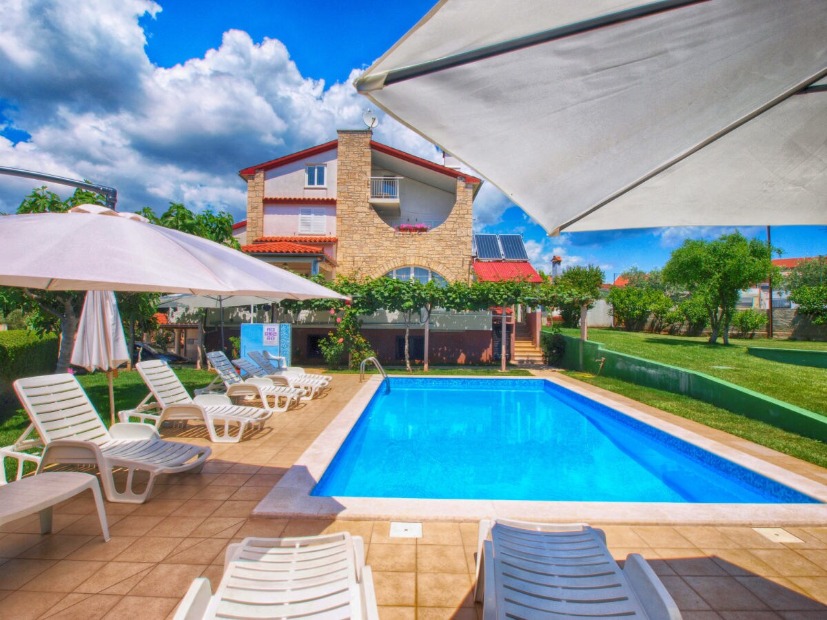 Holiday apartment Holiday Apartment Valentin 810 Medulin - Outdoor photo 2