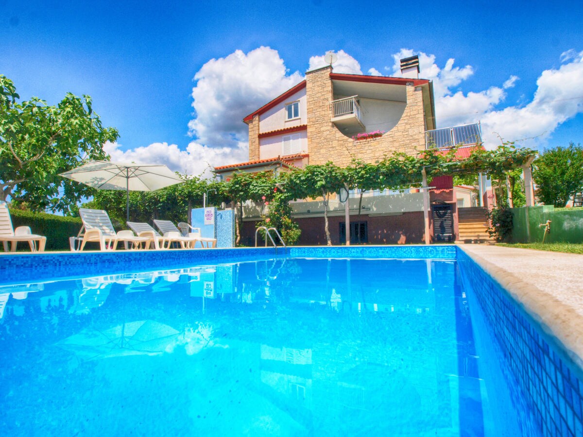 Holiday apartment Holiday Apartment Valentin 810 Medulin - Outdoor photo 4