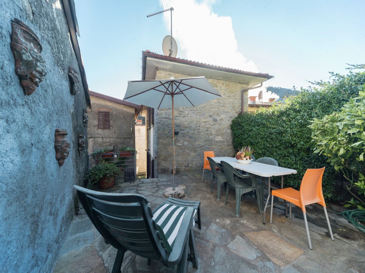 Holiday house Holiday Home in Pascoso near Forest - Outdoor photo 5