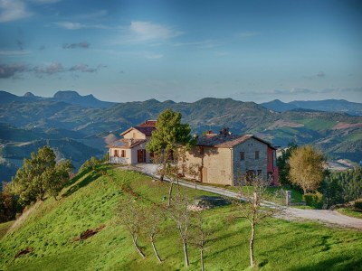 Cottage Villa in Sant'Angelo mit Talblick - Outdoor photo 12