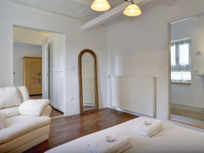 Villa Krase - Features photo 17