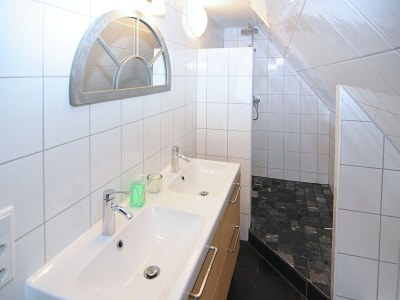 Holiday house Gemütliches Chalet an den Skipisten - Features photo 22