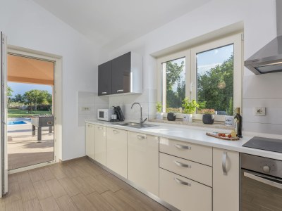 Villa Karmen - Features photo 11