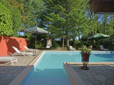 Villa Elegantes Haus mit Swimmingpool in Hérault - Outdoor photo 7