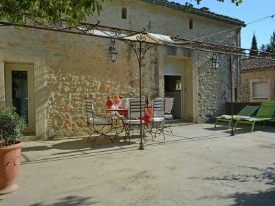 Villa Elegantes Haus mit Swimmingpool in Hérault - Outdoor photo 13