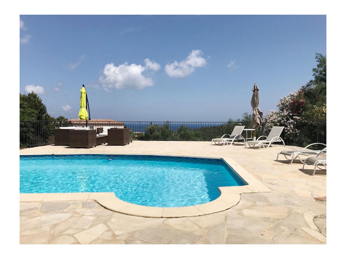 Holiday house Villa Pierrugues