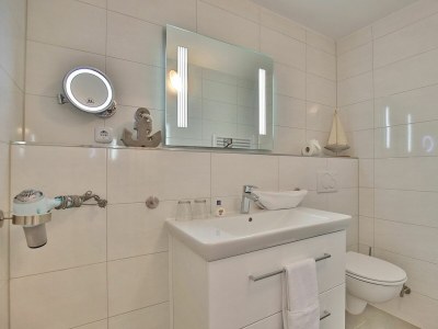 Holiday apartment Haus Parkblick Appartement 8 - Features photo 21