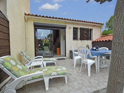 Villa Villa in Saint-Cyprien with Sea View - Outdoor photo 5