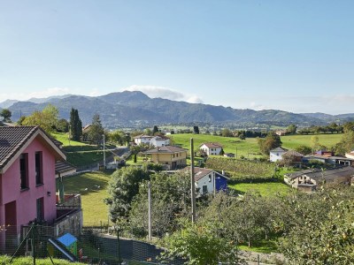 Cottage Mansion with Pool & Terrace - Outdoor photo 4