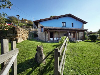 Cottage Mansion with Pool & Terrace - Outdoor photo 7