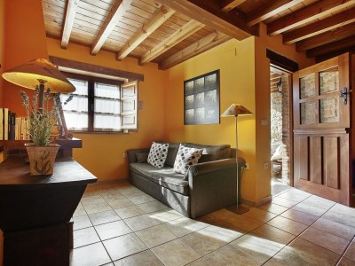 Cottage Mansion with Pool & Terrace - Features photo 11