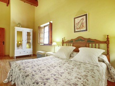 Cottage Mansion with Pool & Terrace - Features photo 14