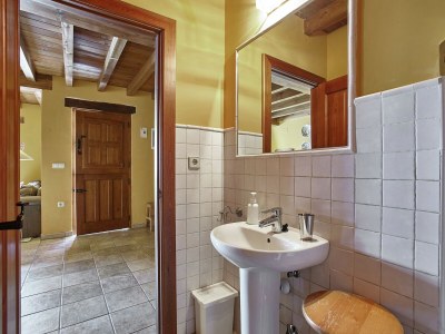 Cottage Mansion with Pool & Terrace - Features photo 30