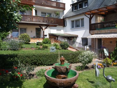 Holiday apartment Guesthouse "Zur Kirchlay" - Outdoor photo 3