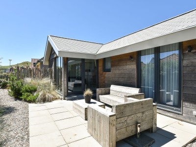 Chalet behind the dunes in Callantsoog - Chalet