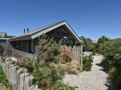 Chalet behind the dunes - Outdoor photo 2