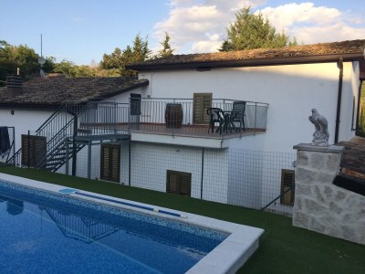 Holiday house Hillside Escape mit Pool - Outdoor photo 12