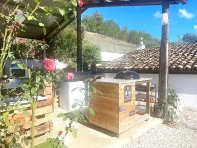 Holiday house Hillside Escape mit Pool - Outdoor photo 15