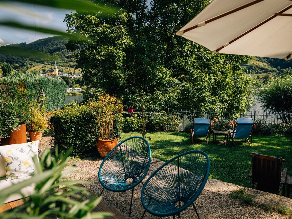 Holiday apartment Rebenhof - Senhalser Höfe - Outdoor photo 3