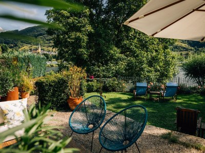 Holiday apartment Rebenhof - Senhalser Höfe - Outdoor photo 3