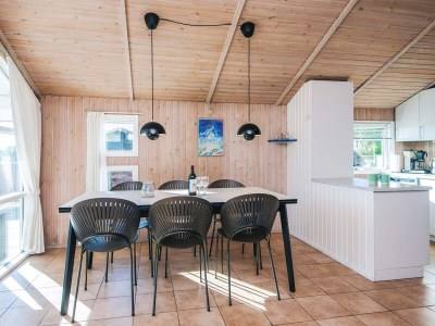 Holiday house Seaside Haven with open terrace - Outdoor photo 6